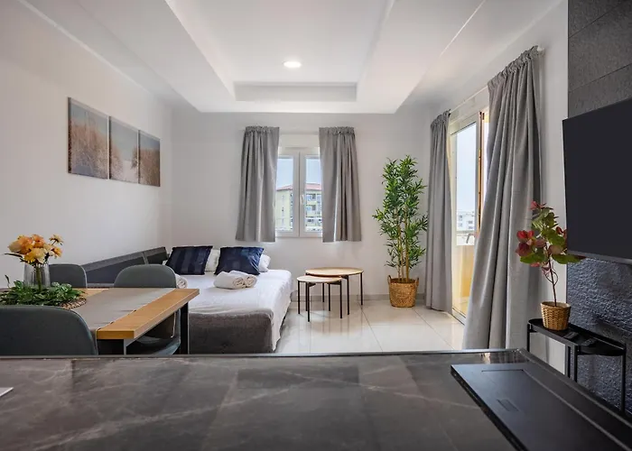 High Floor Family With Ocean Views By Lovetenerife أذيخي